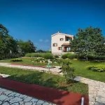 Ferienhaus Villa Stokovci