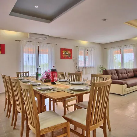 بيت للعطل Villa Stokovci *