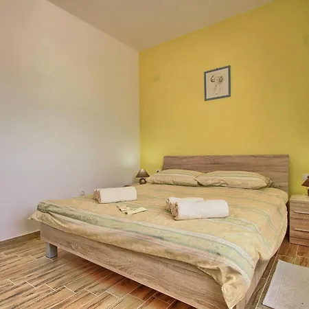 בית נופש Villa Stokovci *