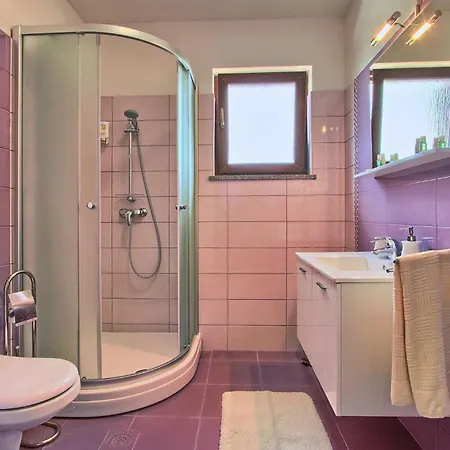 בית נופש Villa Stokovci