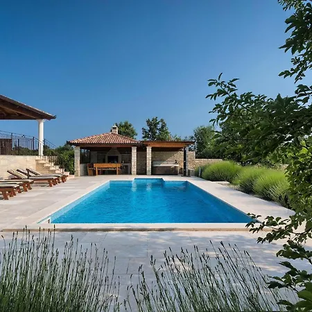 Villa Stokovci *